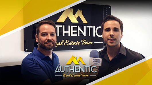 Entrevista da Authentic para o canal Artur Moraes
